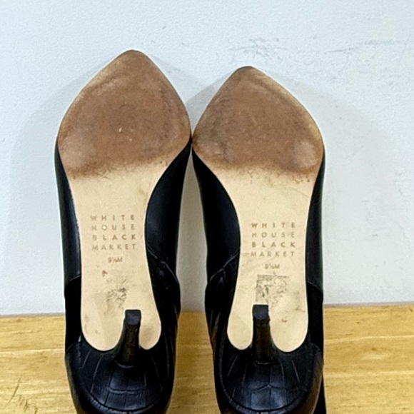 White House Black Market Low Ankle Boot 5" Zip Side Kitten Heels Bootie 9.5 M - Picture 7 of 10